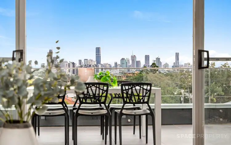 16/28 Chatsworth Road, Greenslopes QLD 4120