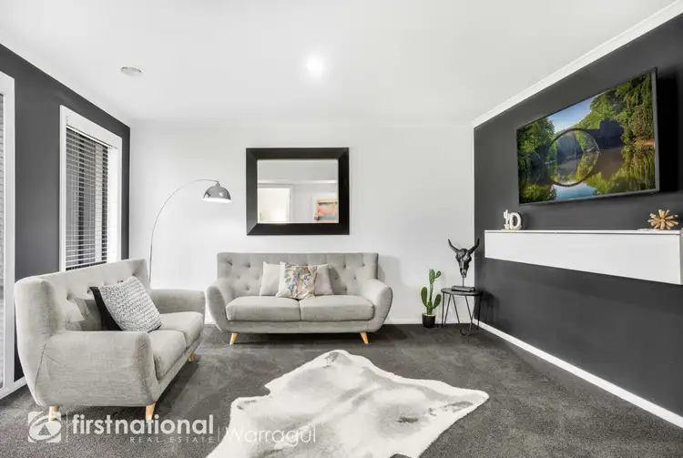 Second view of Homely house listing, 32 Vincent Boulevard, Trafalgar VIC 3824