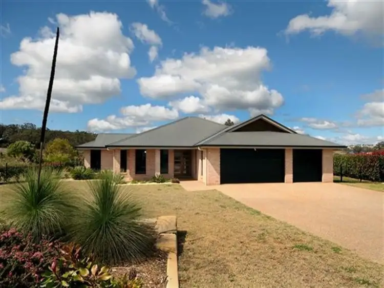1 Emily Court, Cawdor QLD 4352