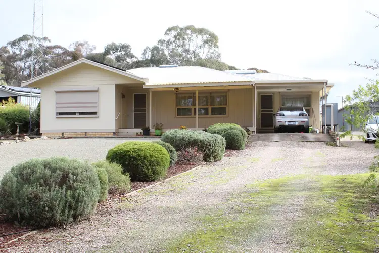 Fifth view of Homely house listing, 5 Vanga Avenue, Clare SA 5453