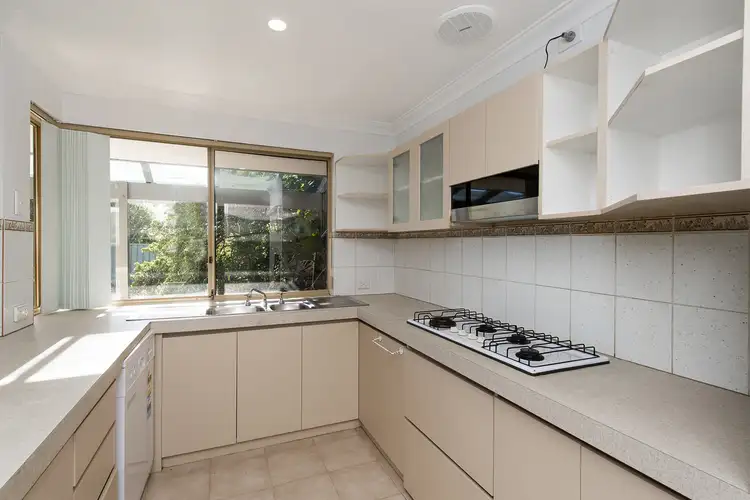 Sixth view of Homely house listing, 3 Summerlea Avenue, Meadow Springs WA 6210