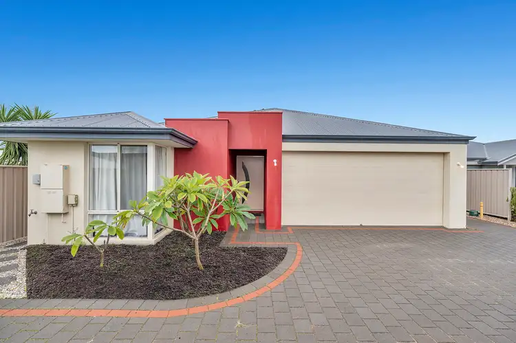 14 Kirkbrae Pass, Meadow Springs WA 6210