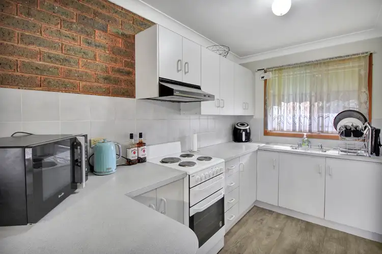 Third view of Homely house listing, 2/17 Bulolo Street, Ashmont NSW 2650