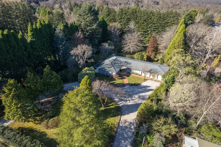 12 Russell Road, Leura NSW 2780
