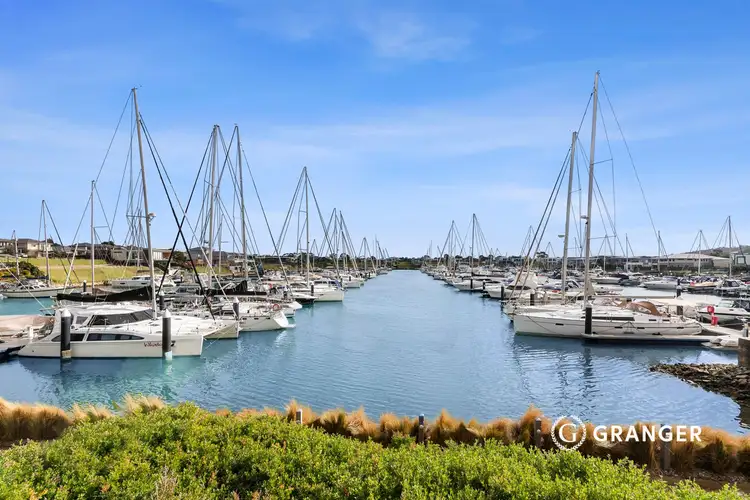 8 Windward Lane, Safety Beach VIC 3936