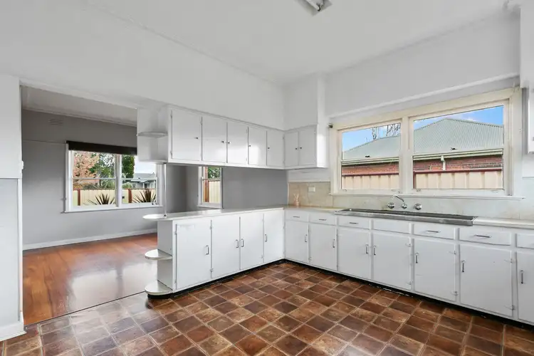 Third view of Homely unit listing, 1/140 Market Street, Sale VIC 3850