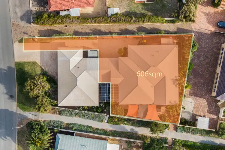 Seventh view of Homely house listing, 2/31 Admiralty Crescent, Halls Head WA 6210