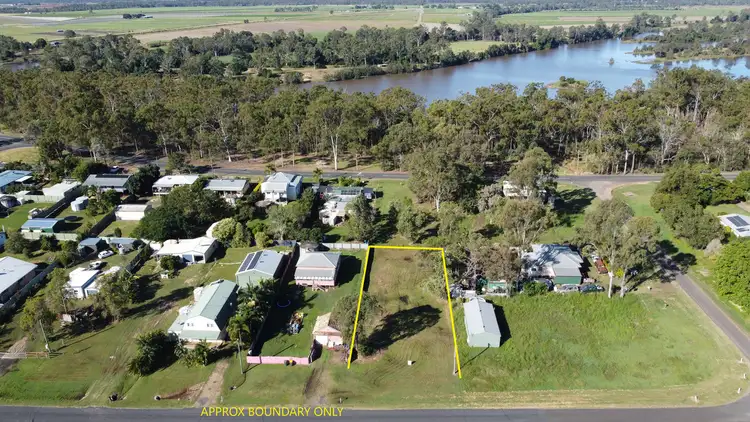 4 Blackall Street, Avondale QLD 4670