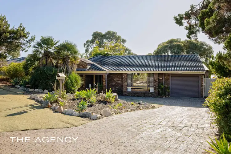 8 Captain Court, Heathridge WA 6027