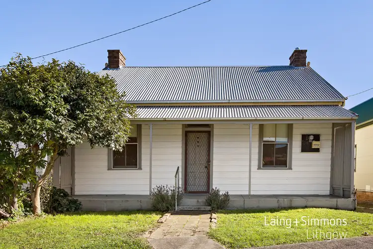 182 Inch Street, Lithgow NSW 2790