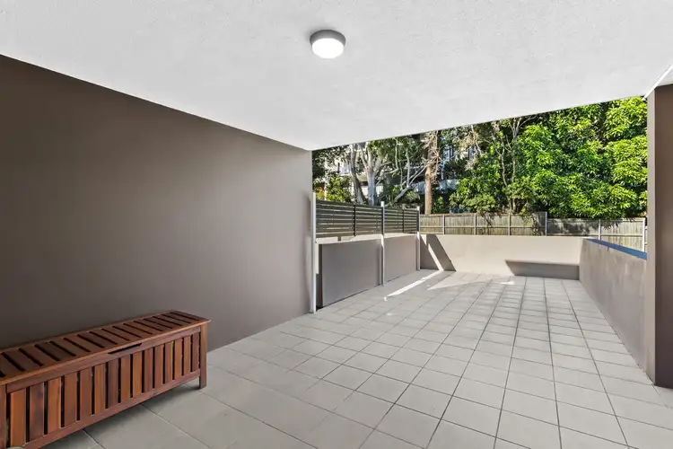 10/269 Nursery Road, Holland Park QLD 4121