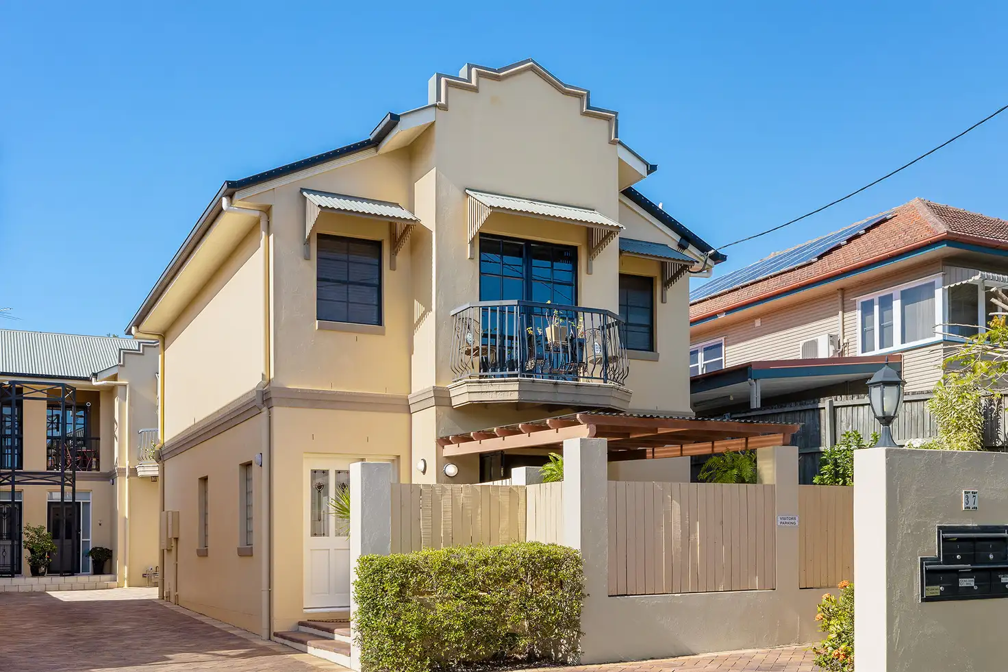 Main view of Homely townhouse listing, 1/37 View Street, Wooloowin QLD 4030