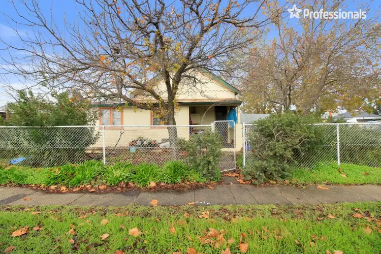 Second view of Homely house listing, 32 Travers Street, Wagga Wagga NSW 2650