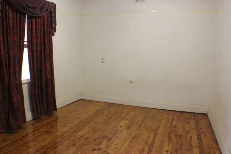 Fifth view of Homely house listing, 32 Travers Street, Wagga Wagga NSW 2650