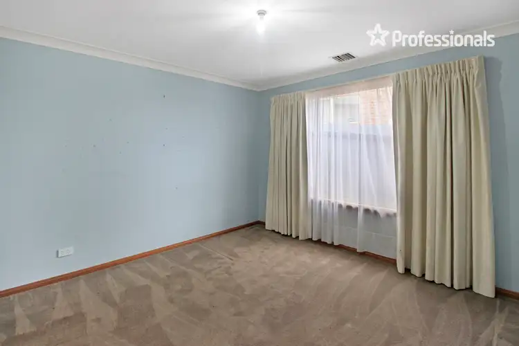 Fourth view of Homely house listing, 12 Kincora Place, Bourkelands NSW 2650