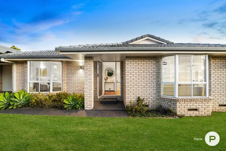 Second view of Homely house listing, 2 Avondale Crescent, Parkinson QLD 4115