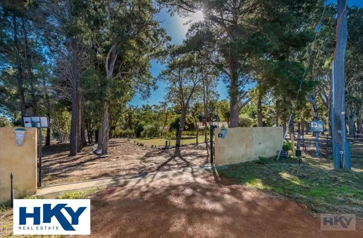 Main view of Homely house listing, 18 Tranmore Place, Woodridge WA 6041