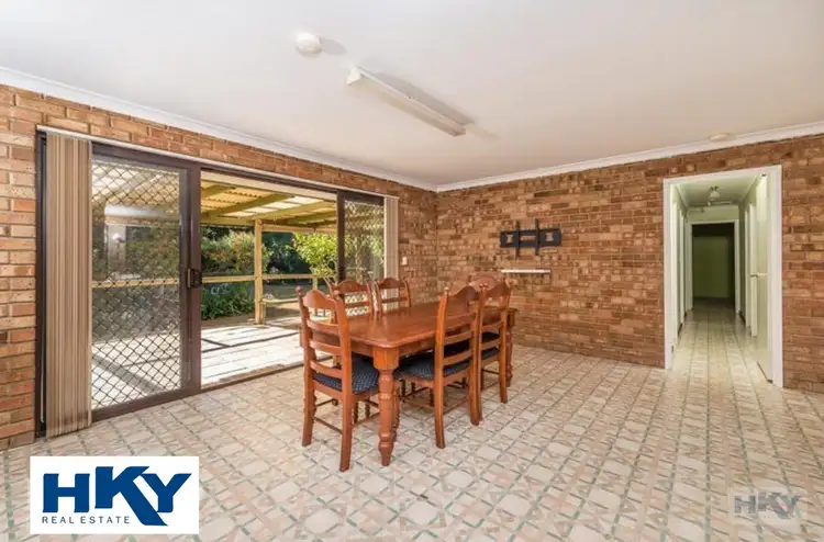 Sixth view of Homely house listing, 18 Tranmore Place, Woodridge WA 6041