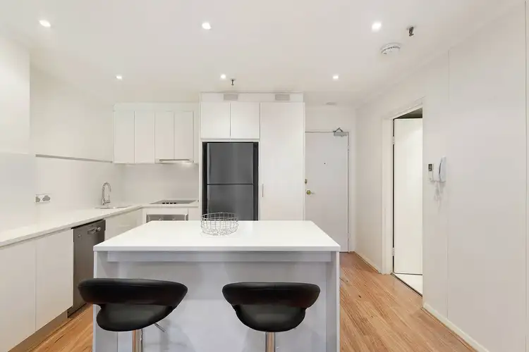 Third view of Homely apartment listing, 53/25 Market Street, Sydney NSW 2000