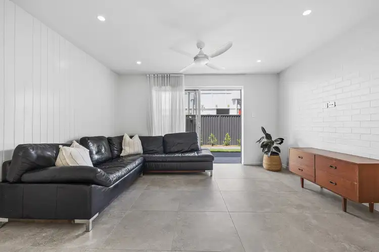 Sixth view of Homely house listing, 1/42 Twenty Seventh Avenue, Palm Beach QLD 4221