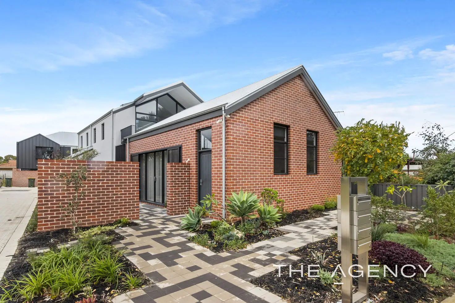 Main view of Homely house listing, 2/23 Amherst Road, Woodbridge WA 6056