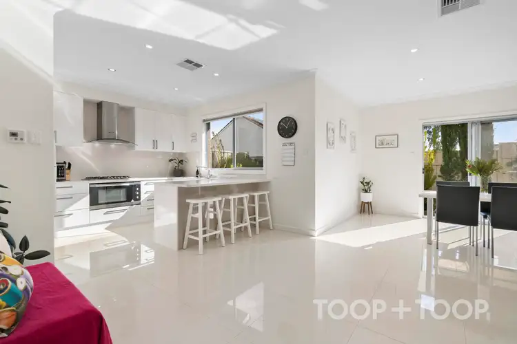 Second view of Homely house listing, 4 Avis Court, Valley View SA 5093