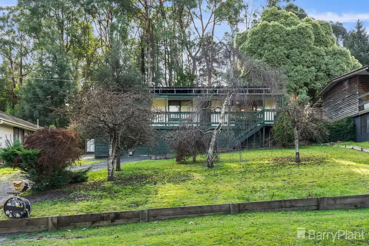 24 Mayview Drive, Monbulk VIC 3793