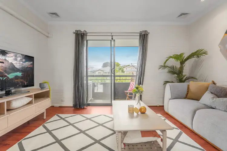 Seventh view of Homely apartment listing, 12/30 Lorraine Place, Hamilton Hill WA 6163