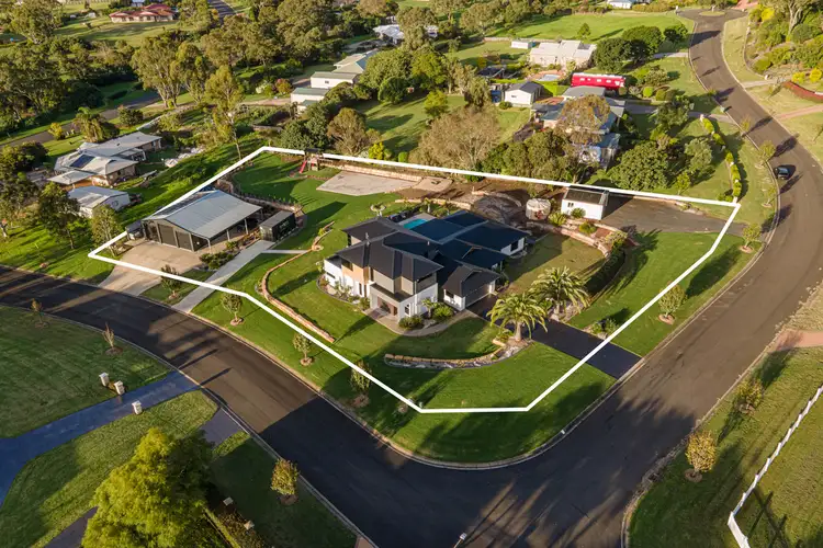Fourth view of Homely house listing, 2 Christine Court, Cotswold Hills QLD 4350