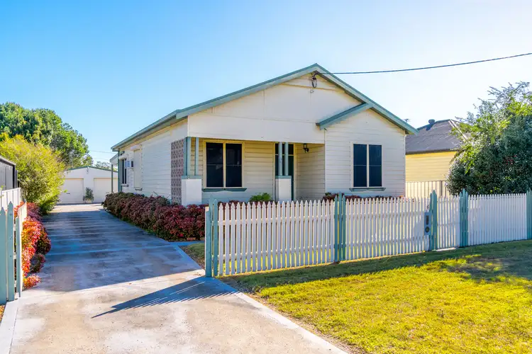 6 Clark Street, Weston NSW 2326