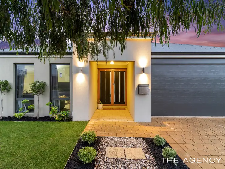 35 Aquinnah Way, Wellard WA 6170