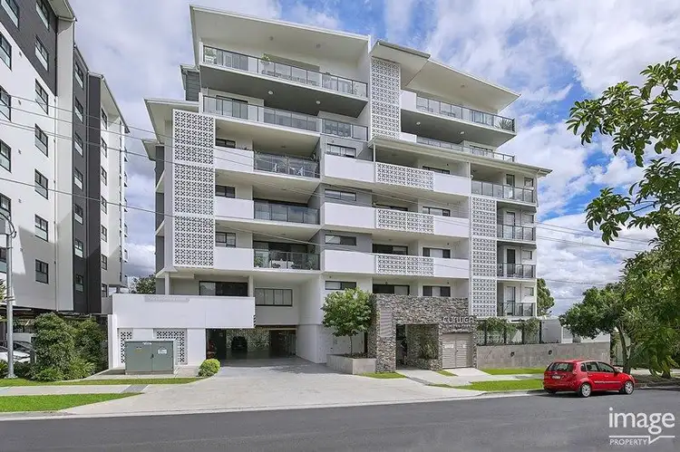 104/16 Curwen Terrace, Chermside QLD 4032