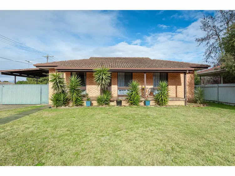 299 Balston Street, Lavington NSW 2641