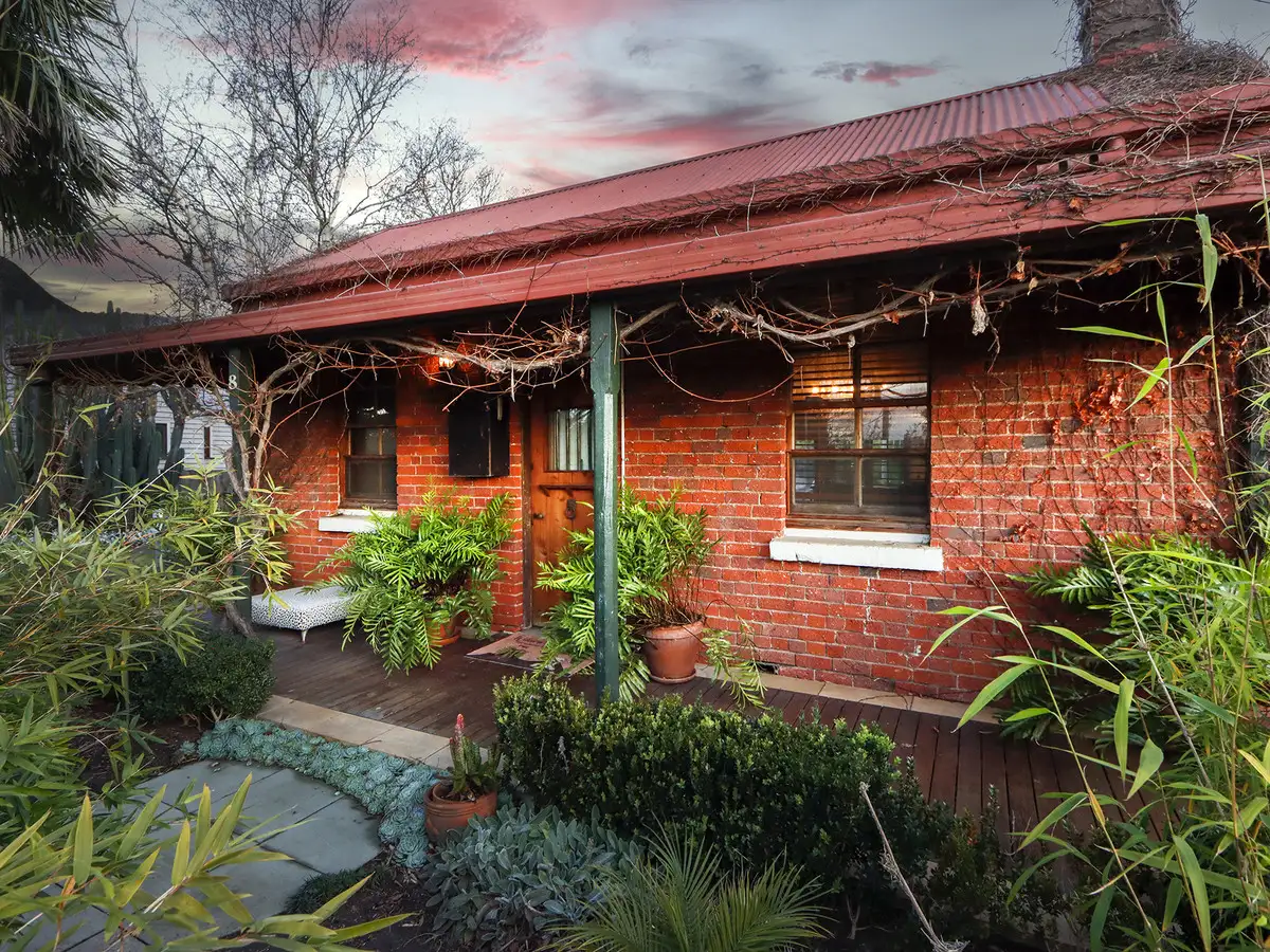 Main view of Homely house listing, 8 Raglan Street, Sale VIC 3850