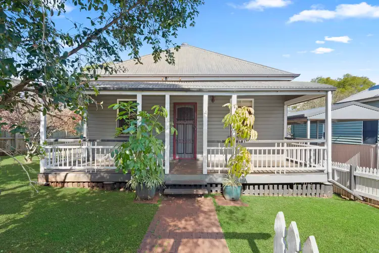 1/4 Walton Street, North Toowoomba QLD 4350