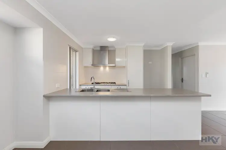 Fifth view of Homely house listing, 20 Sunridge Close, Caversham WA 6055