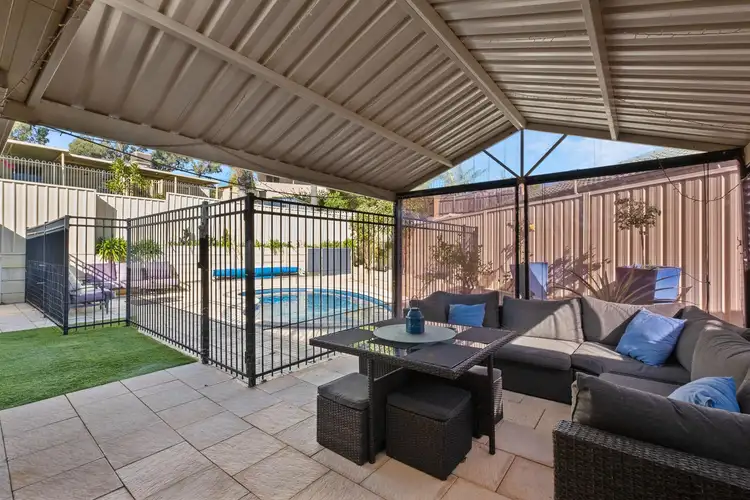 10 Samuel Place, Wanneroo WA 6065