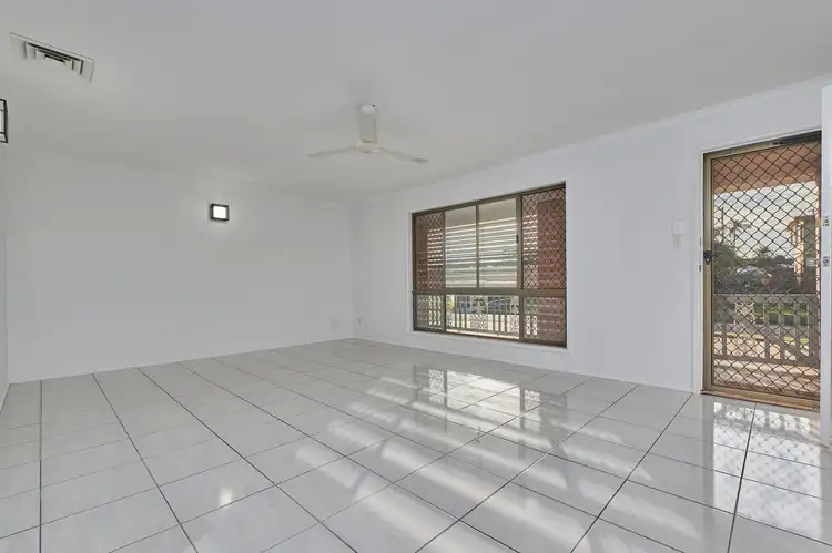 Fifth view of Homely house listing, 4 Waratah Street, Kin Kora QLD 4680