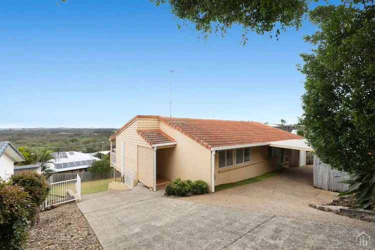 8 Bione Avenue, Banora Point NSW 2486