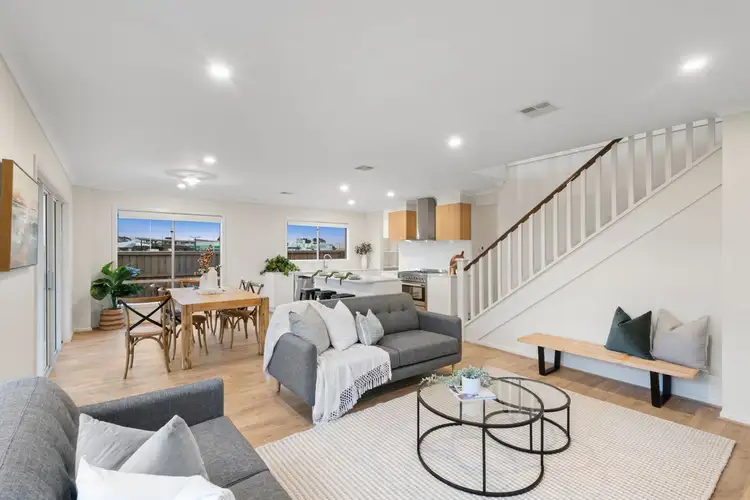 33 Trinity Way, Armstrong Creek VIC 3217
