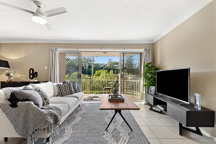 Main view of Homely unit listing, 3/2 Brasted Street, Taringa QLD 4068