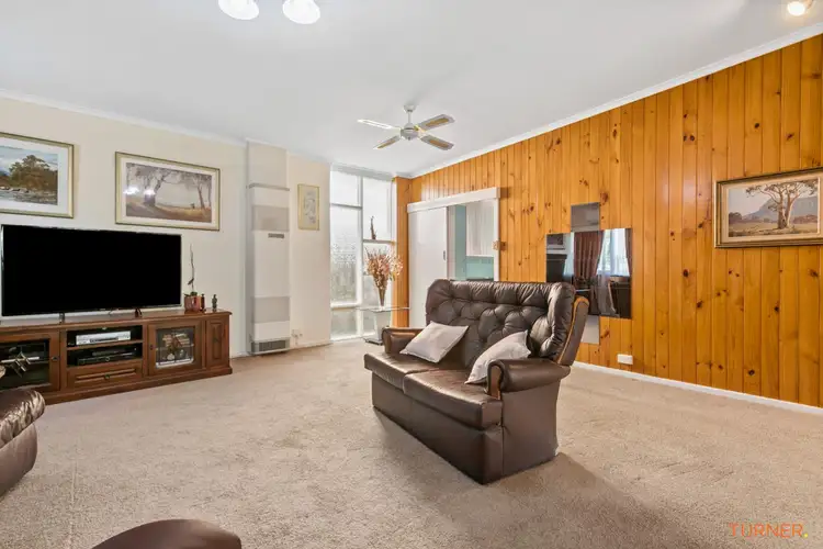 19 Jacaranda Drive, Salisbury East SA 5109