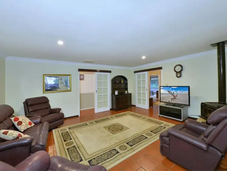 Sixth view of Homely house listing, 2 Glenroy Close, Halls Head WA 6210