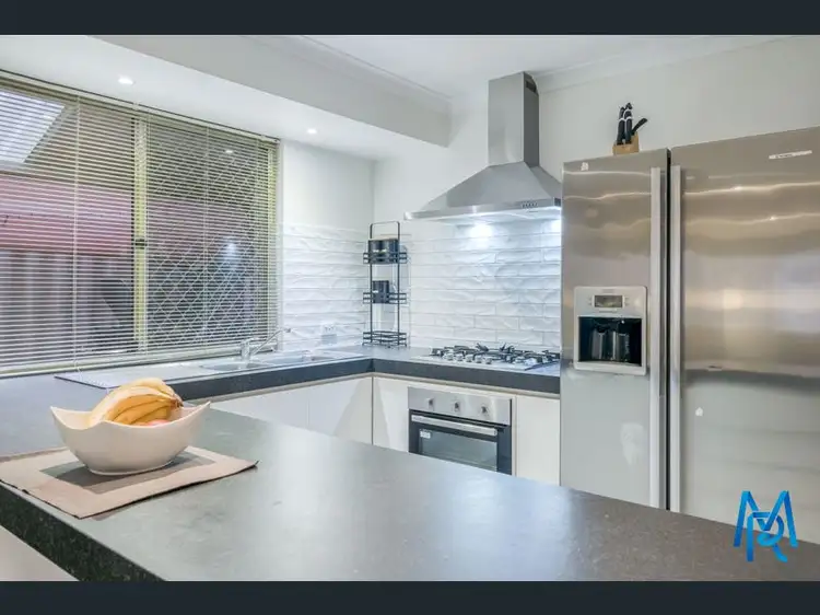 Fifth view of Homely house listing, 2 Weetman Cove, Cannington WA 6107