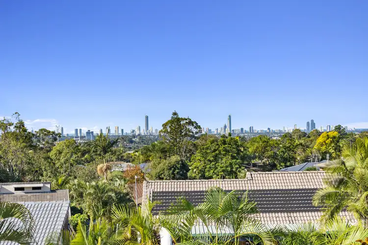 3 Dewar Court, Highland Park QLD 4211