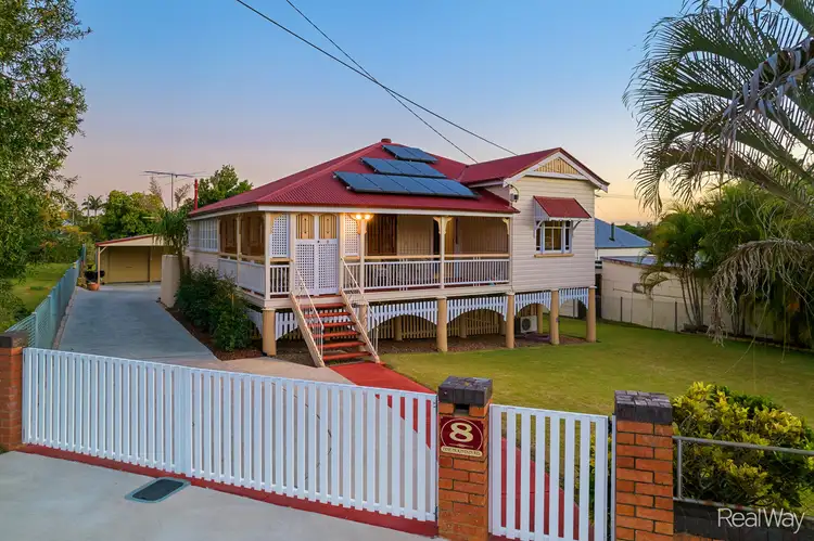 8 Pine Mountain Road, North Ipswich QLD 4305