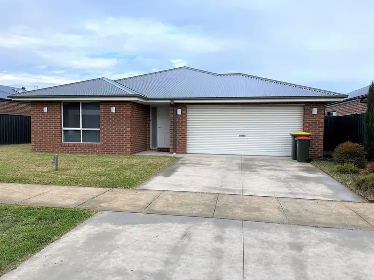 Main view of Homely house listing, 14 Lazzaro Cresent, Sale VIC 3850