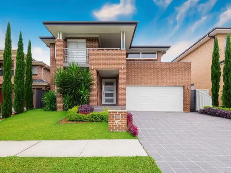 15 Bravo Avenue, Middleton Grange NSW 2171