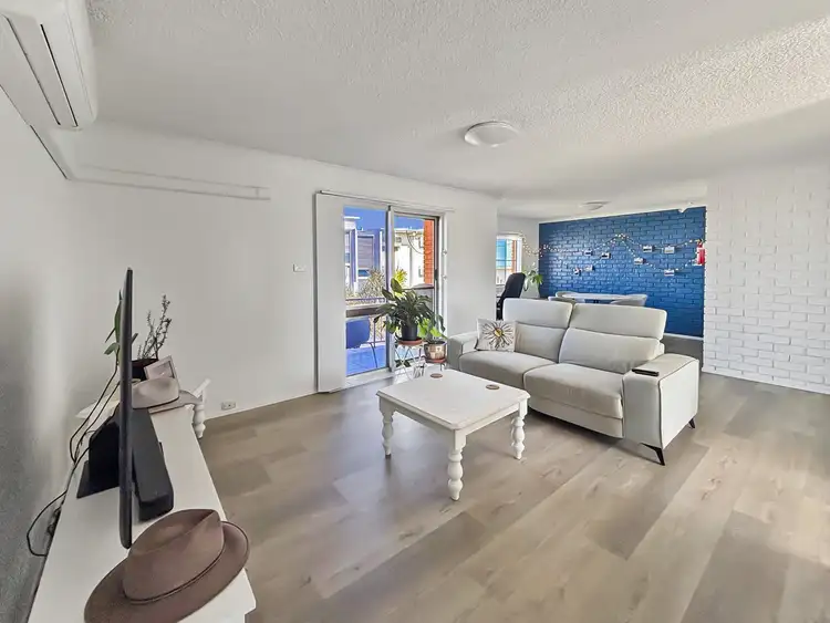 7/4 Oxley Street, Golden Beach QLD 4551