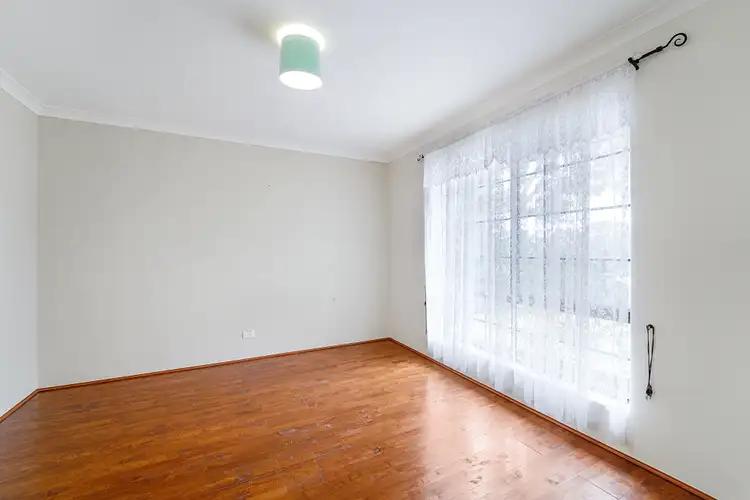 Seventh view of Homely house listing, 5 Rapania Rise, Yangebup WA 6164